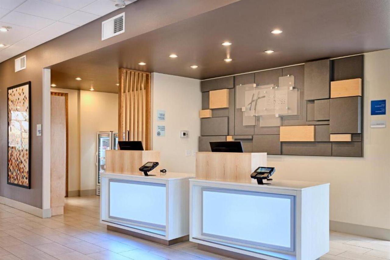 Holiday Inn Express & Suites Salem North - Keizer By Ihg Esterno foto