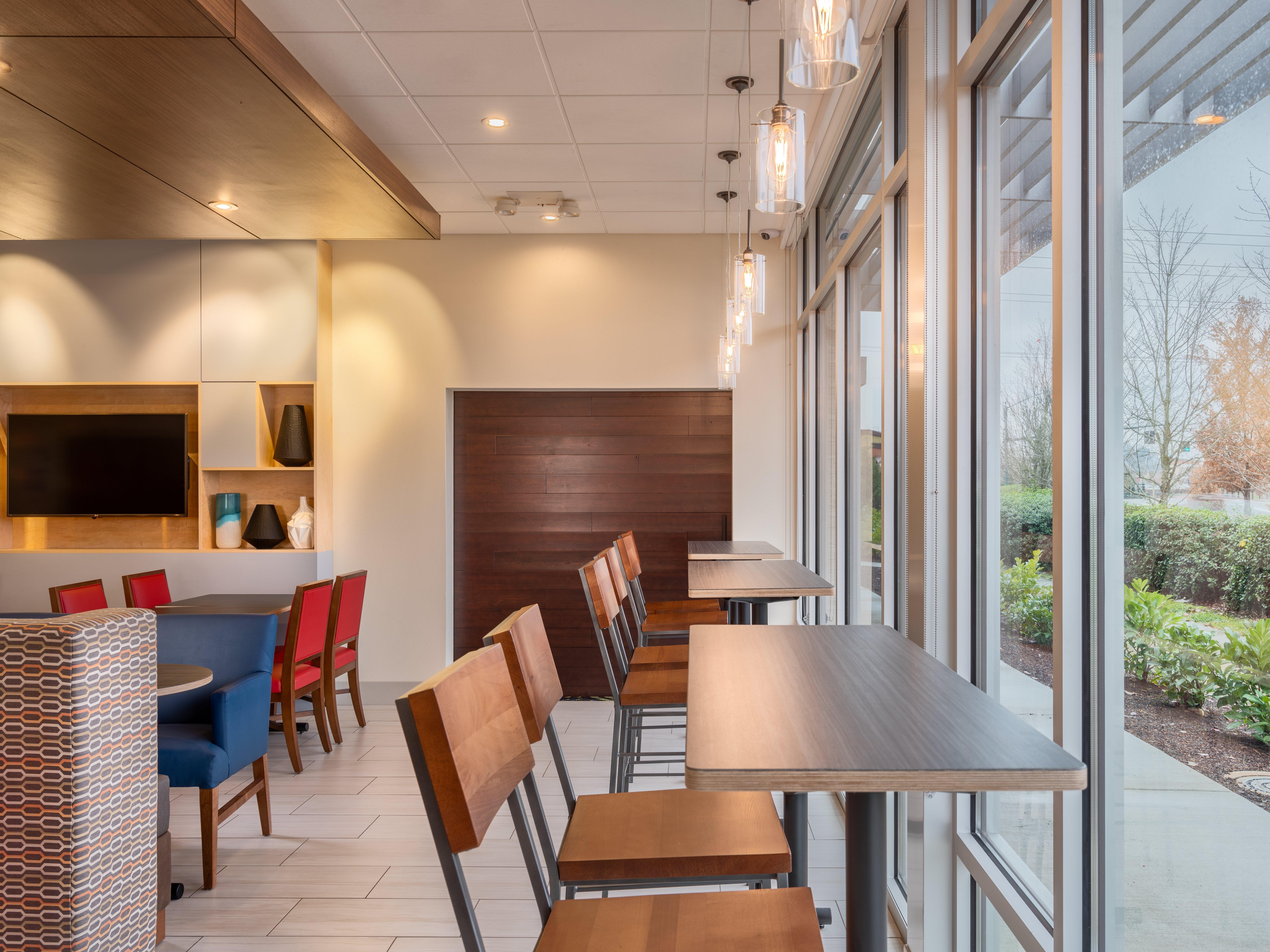 Holiday Inn Express & Suites Salem North - Keizer By Ihg Esterno foto